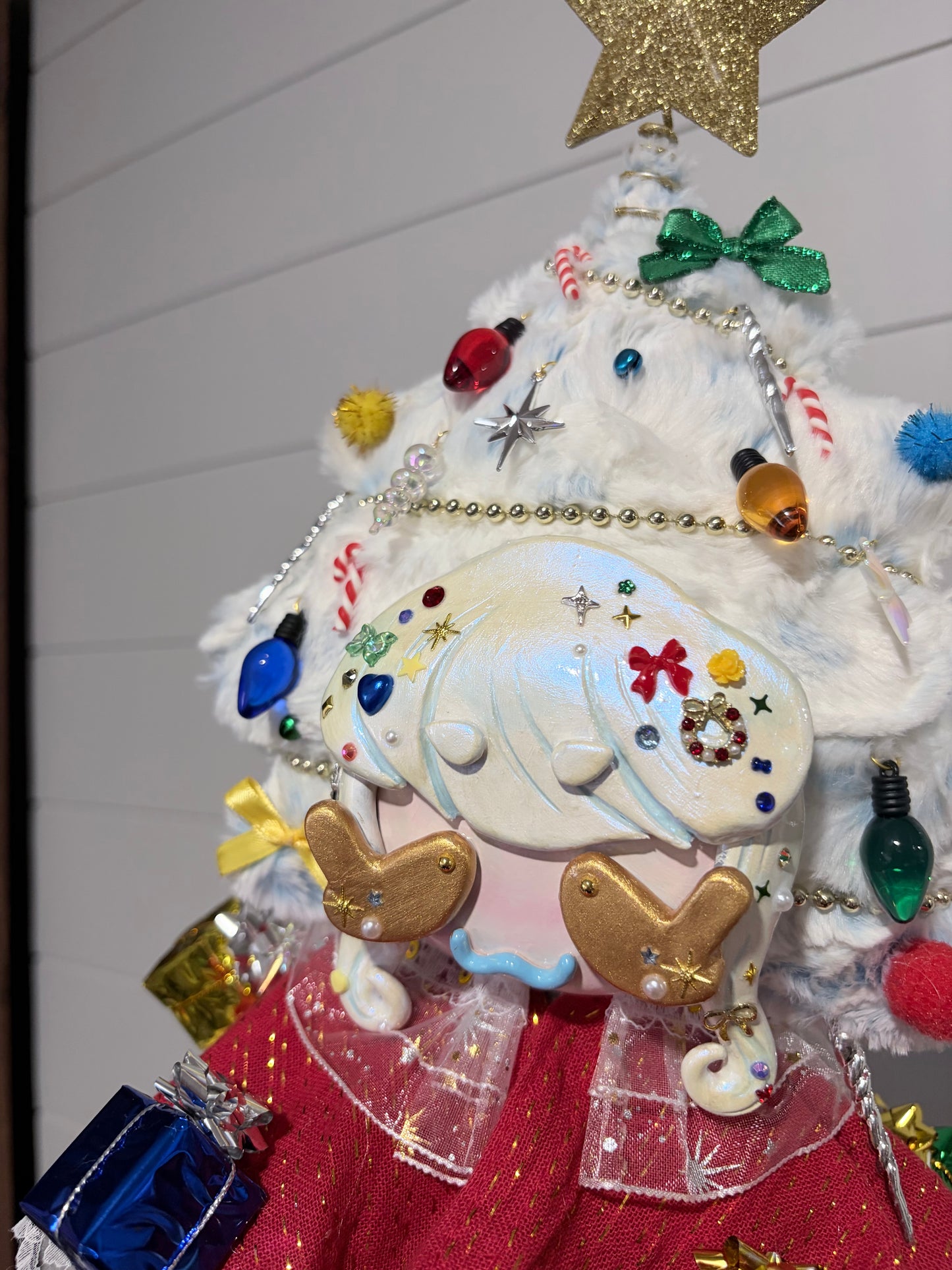 Holly the Nostalgic Christmas Tree
