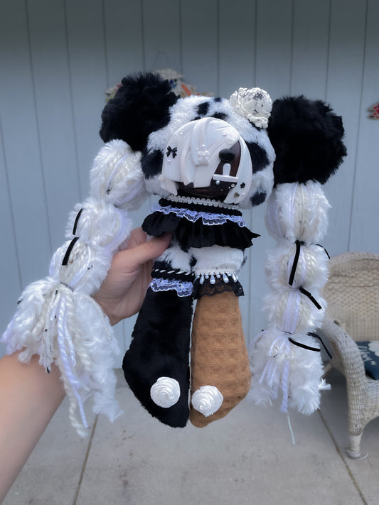 Cookie the Cookies and Crème Doll